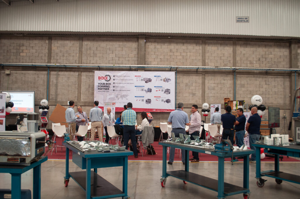 Boix Mexico showroom event 3.2